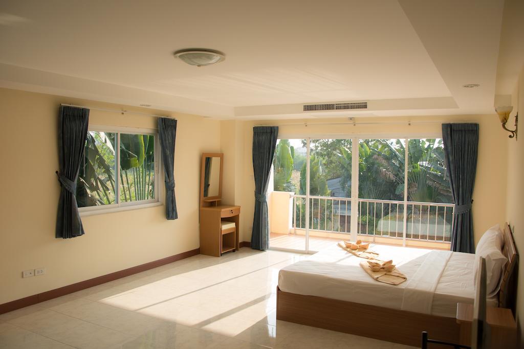 Jungle Resort Jomtien Exterior foto