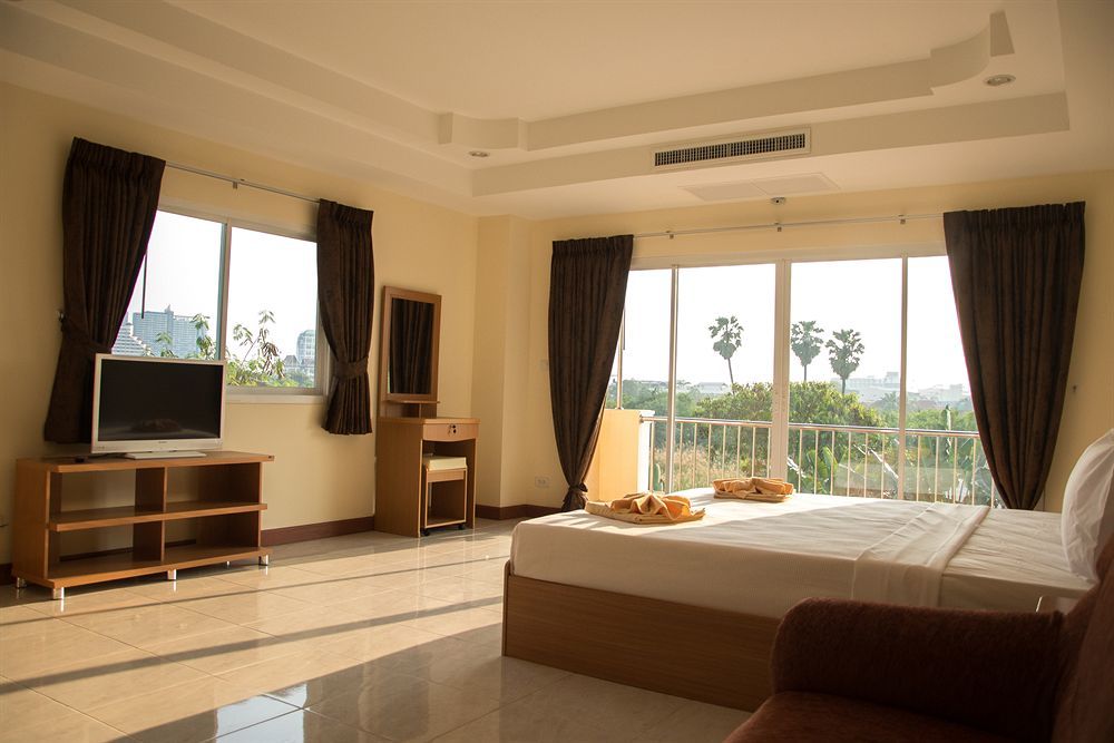 Jungle Resort Jomtien Exterior foto