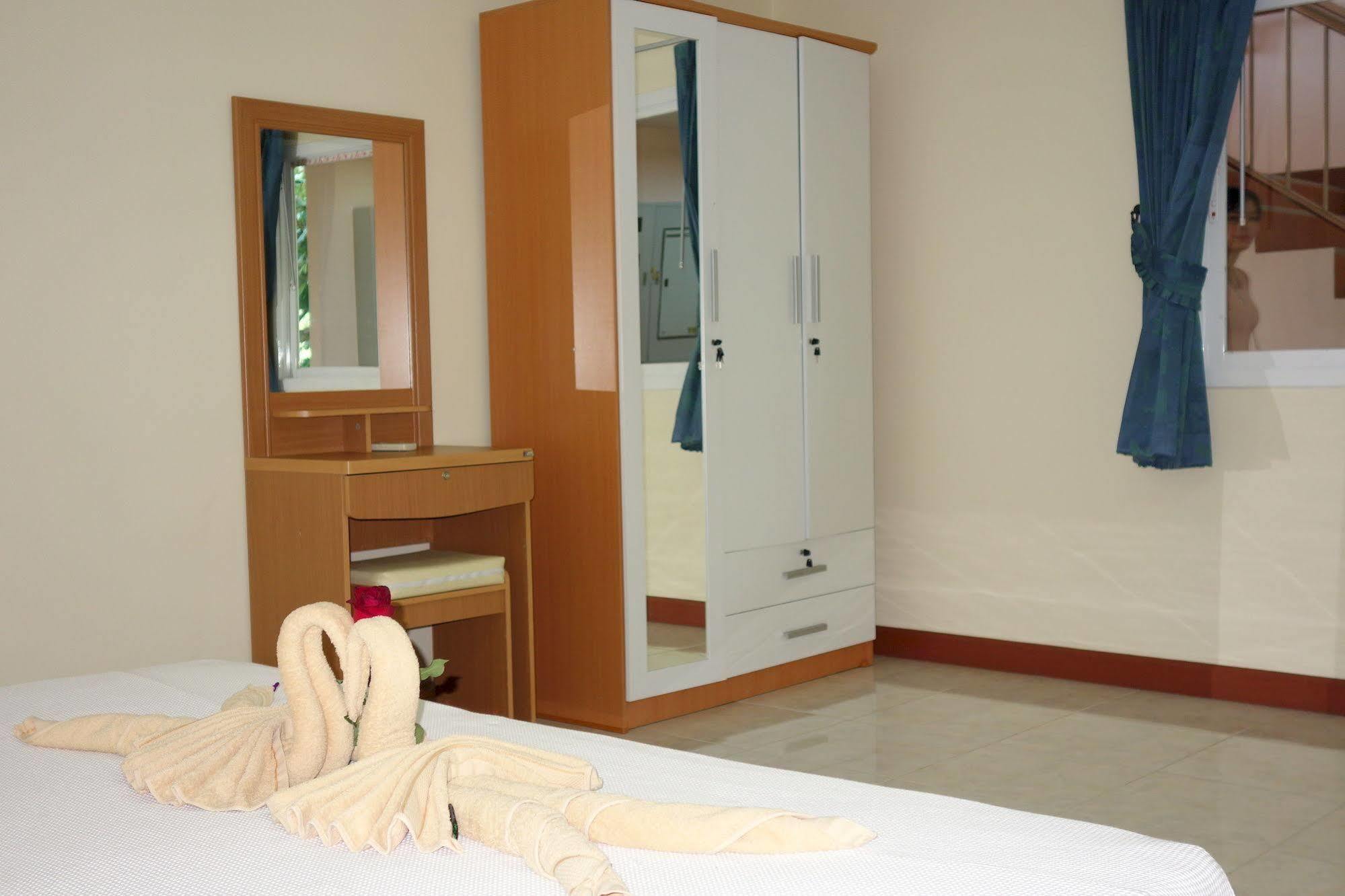 Jungle Resort Jomtien Exterior foto
